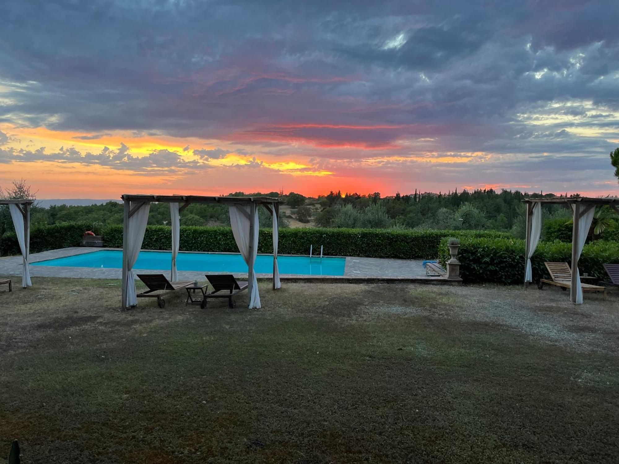 Il Villino Farmhouse كاستيلّينا إنْ كْيانت المظهر الخارجي الصورة